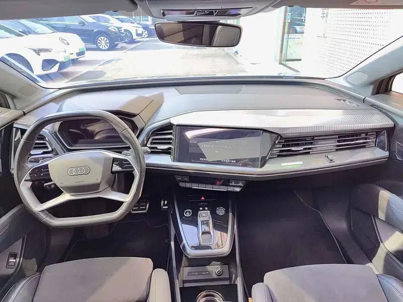 2022 Audi Q4 e-tron 50 e-tron quattro — миниатюра 6