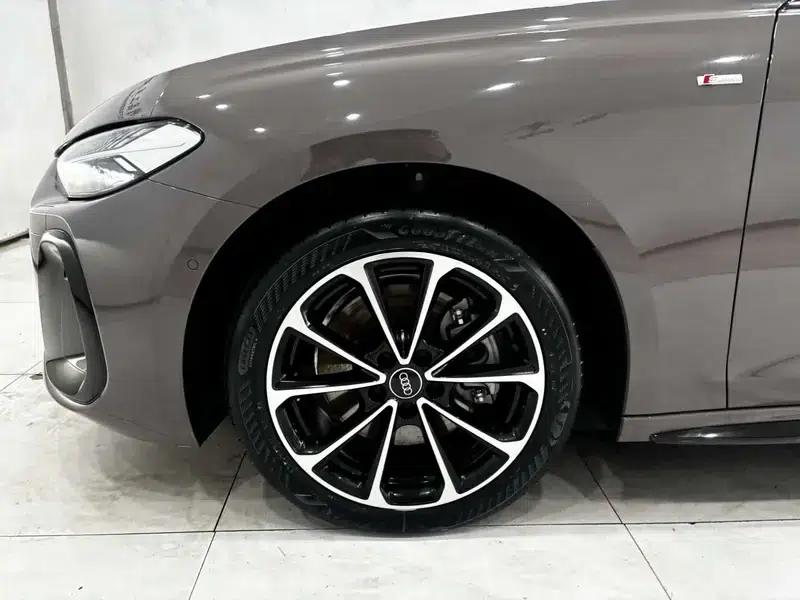 Audi A5L 2026 2.0T Sport Plus — миниатюра 17