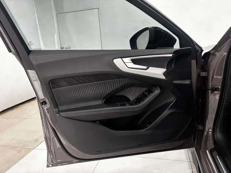 Audi A5L 2026 2.0T Sport Plus — миниатюра 27