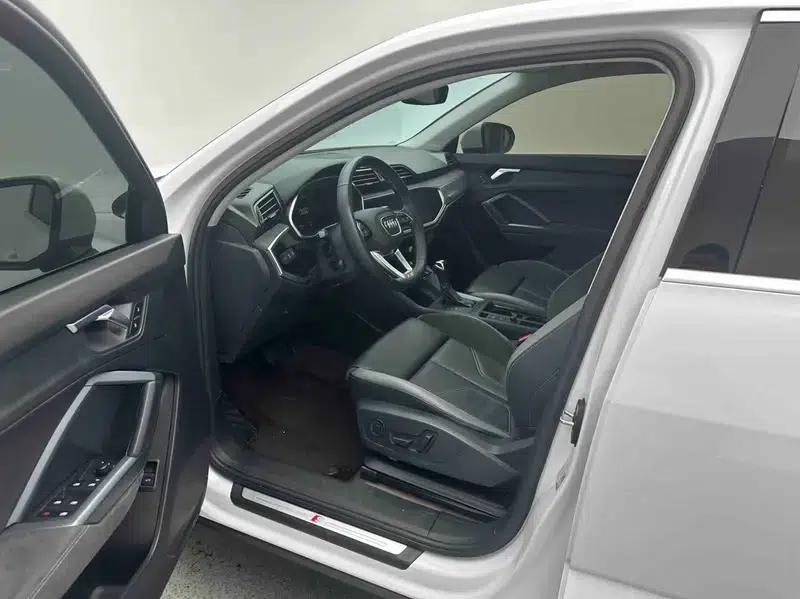 Audi Q3 Sportback 2022 35 TFSI Progressive — миниатюра 16