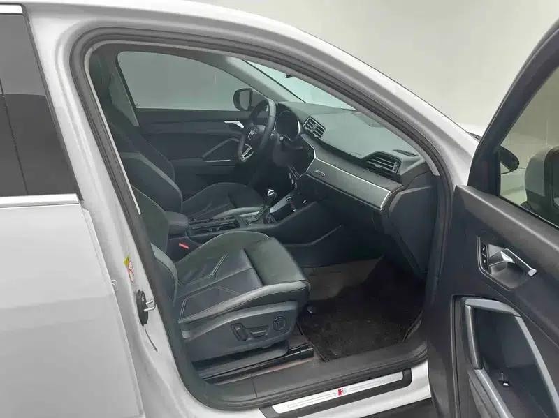 Audi Q3 Sportback 2022 35 TFSI Progressive — миниатюра 19