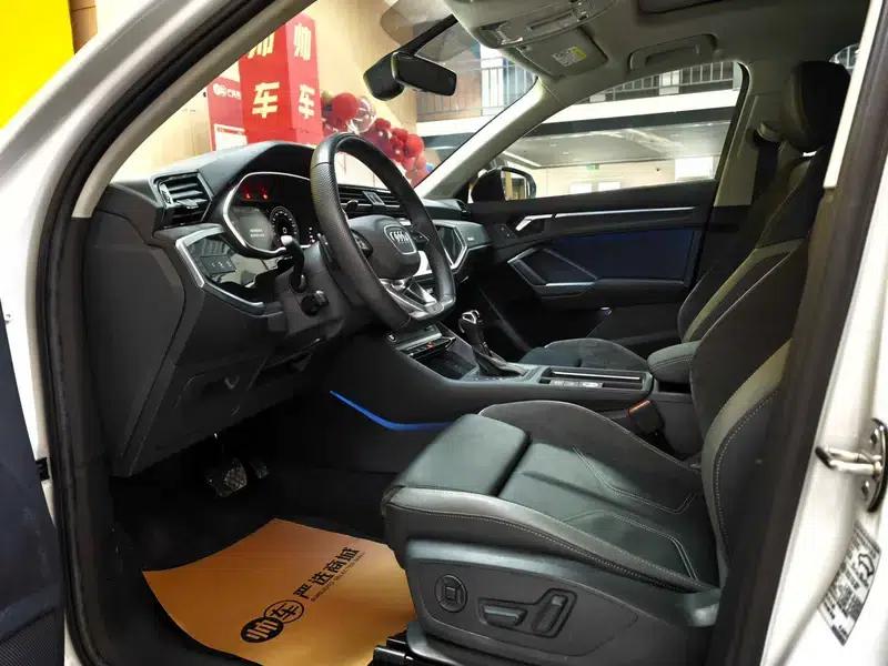 Audi Q3 Sportback 2022 40 TFSI Fashion Edition — миниатюра 8