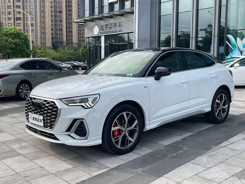 Audi Q3 Sportback 2020 40 TFSI Fashion Edition — миниатюра 1