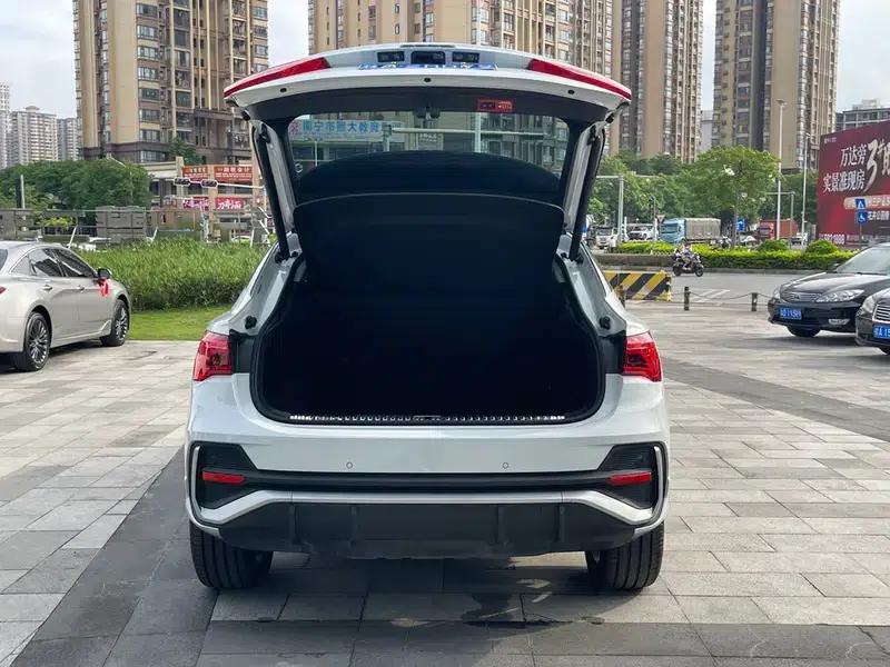 Audi Q3 Sportback 2020 40 TFSI Fashion Edition — миниатюра 15