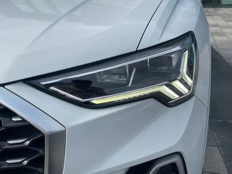 Audi Q3 Sportback 2020 40 TFSI Fashion Edition — миниатюра 8