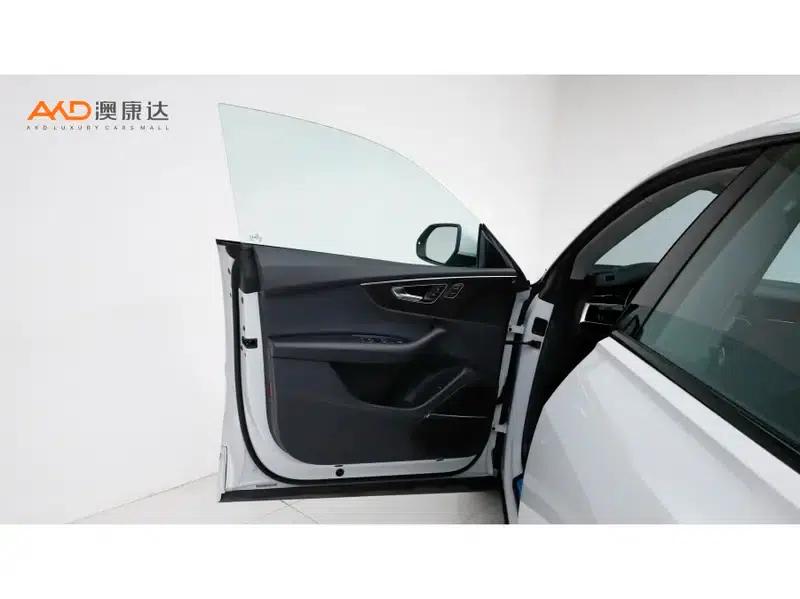 Audi Q8 2022 55 TFSI Luxury Dynamic — миниатюра 9