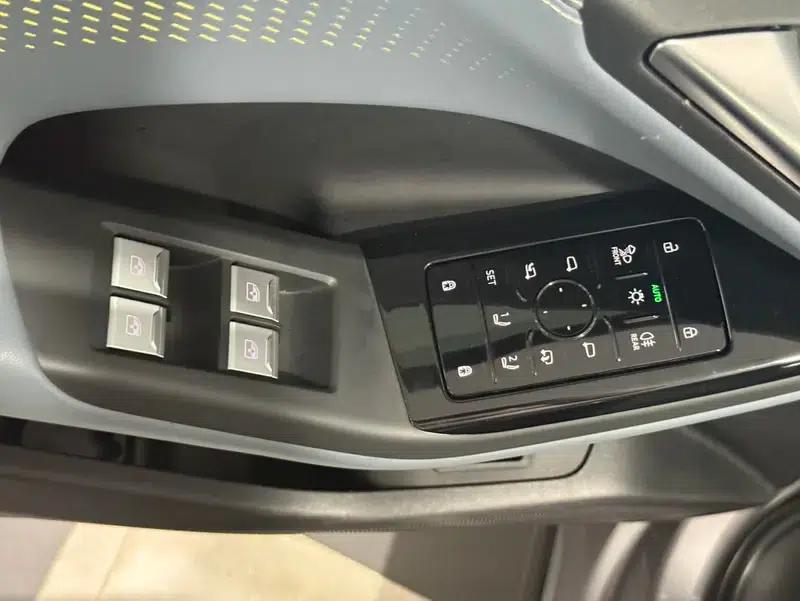 Audi Q6L e-tron 2026 First Edition — миниатюра 26