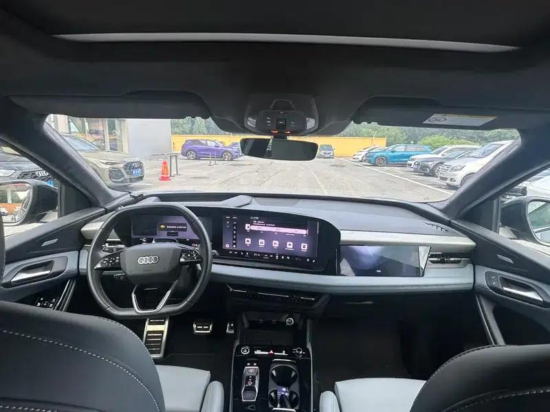 Audi Q6L e-tron 2026 First Edition — миниатюра 6
