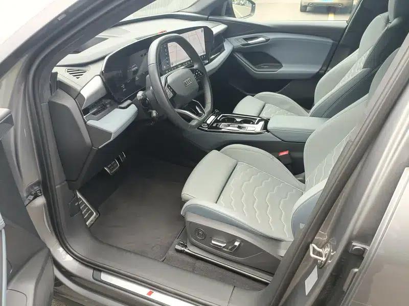 Audi Q6L e-tron 2026 First Edition — миниатюра 11