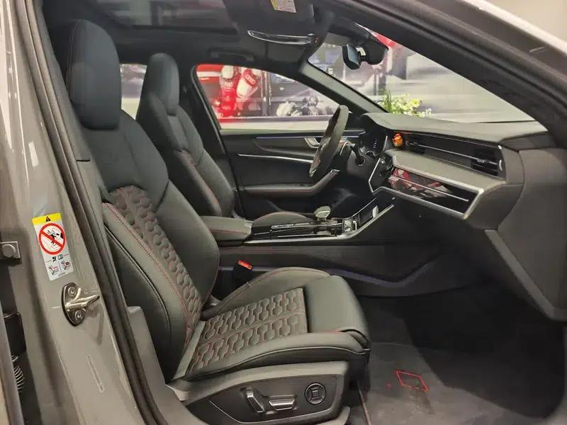2024 Audi RS 6 RS 6 4.0T Avant Performance — миниатюра 15