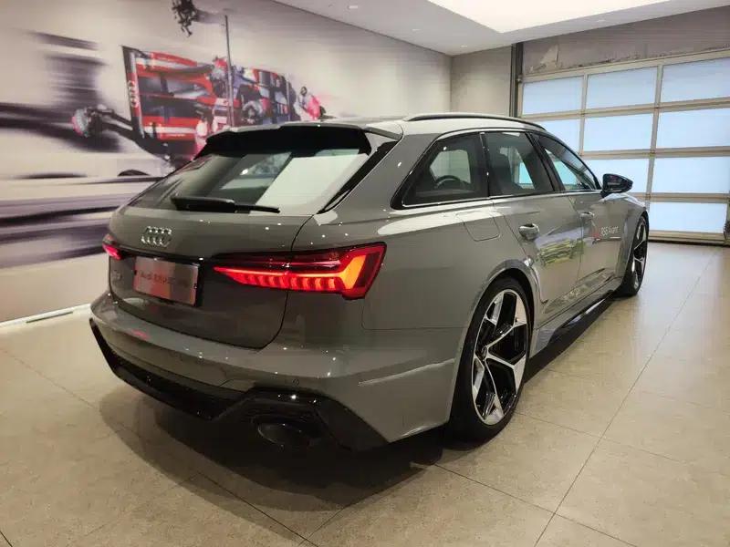 2024 Audi RS 6 RS 6 4.0T Avant Performance — миниатюра 4