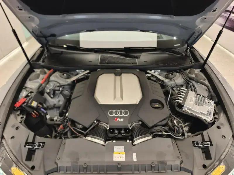 2024 Audi RS 6 RS 6 4.0T Avant Performance — миниатюра 5
