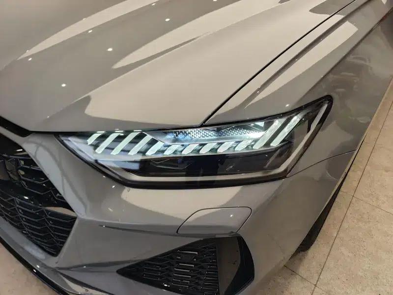 2024 Audi RS 6 RS 6 4.0T Avant Performance — миниатюра 6
