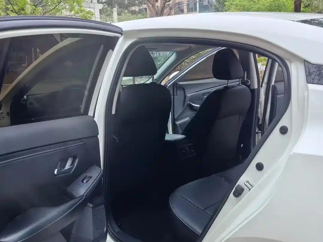 Nissan Sylphy 2020 Facelift 1.6L XL CVT Enjoy Edition — миниатюра 6