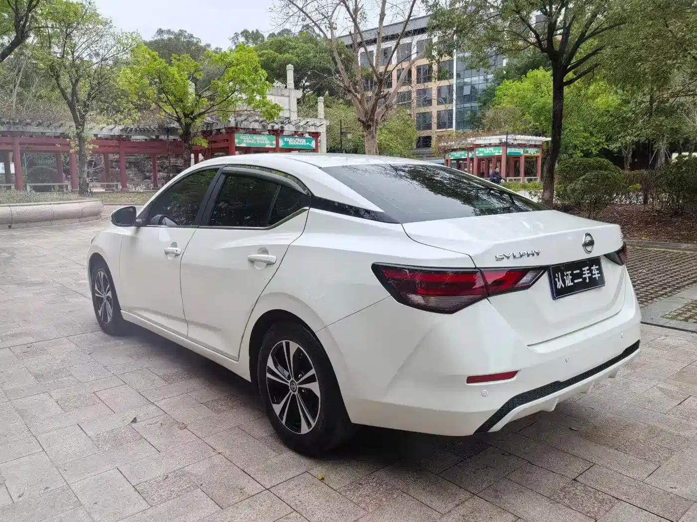 Nissan Sylphy 2020 Facelift 1.6L XL CVT Enjoy Edition — миниатюра 8