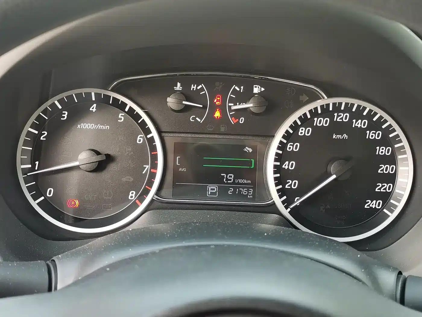 Nissan Sylphy 2022 Classic 1.6XE CVT Comfort Edition — миниатюра 13