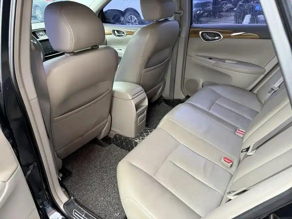 Nissan Sylphy 2012 1.6XL Manual Deluxe Edition — миниатюра 2