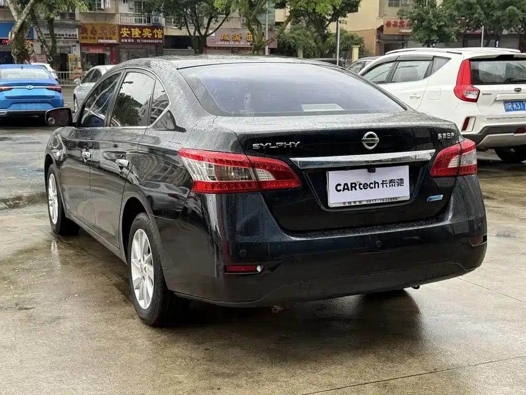 Nissan Sylphy 2012 1.6XL Manual Deluxe Edition — миниатюра 4