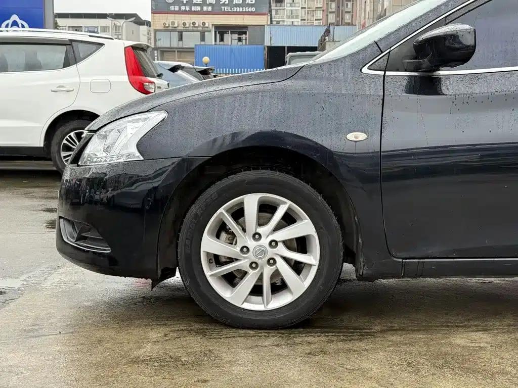 Nissan Sylphy 2012 1.6XL Manual Deluxe Edition — миниатюра 10