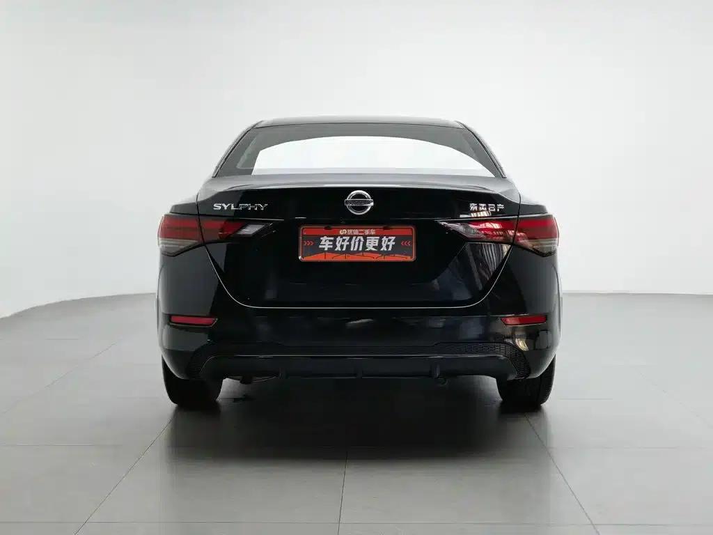 Nissan Sylphy 2021 1.6L XL CVT Enjoy Edition — миниатюра 4