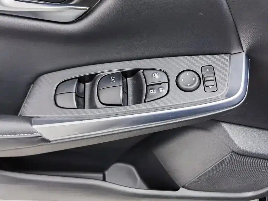 Nissan Sylphy 2021 1.6L XL CVT Enjoy Edition — миниатюра 9