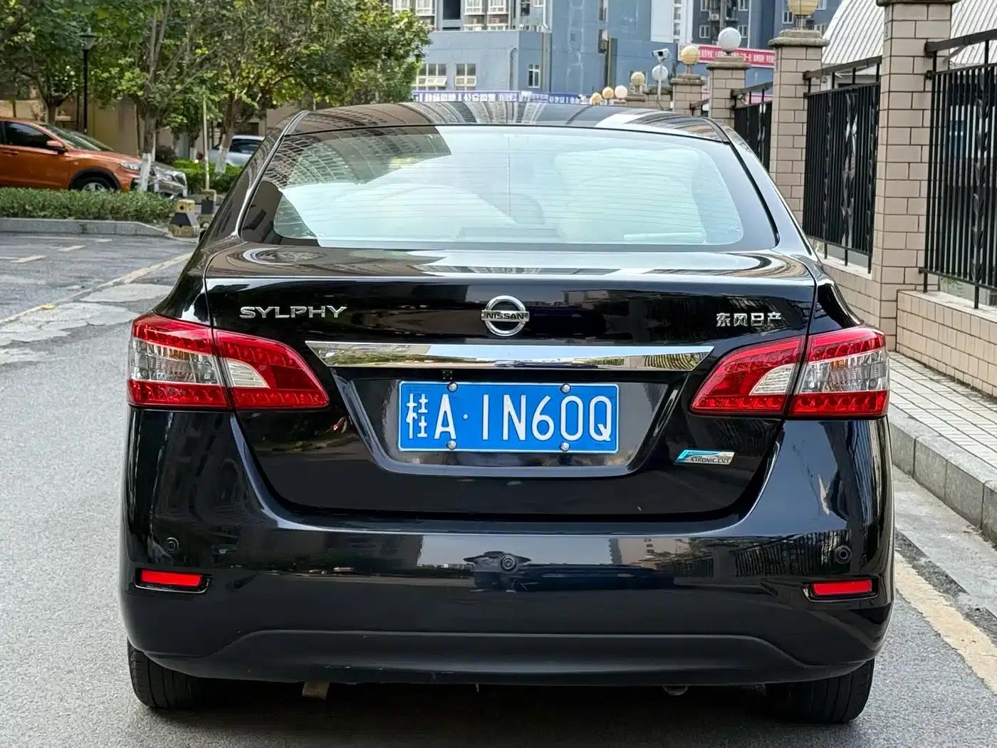 Nissan Sylphy 2012 1.6XL CVT Luxury Edition — миниатюра 4