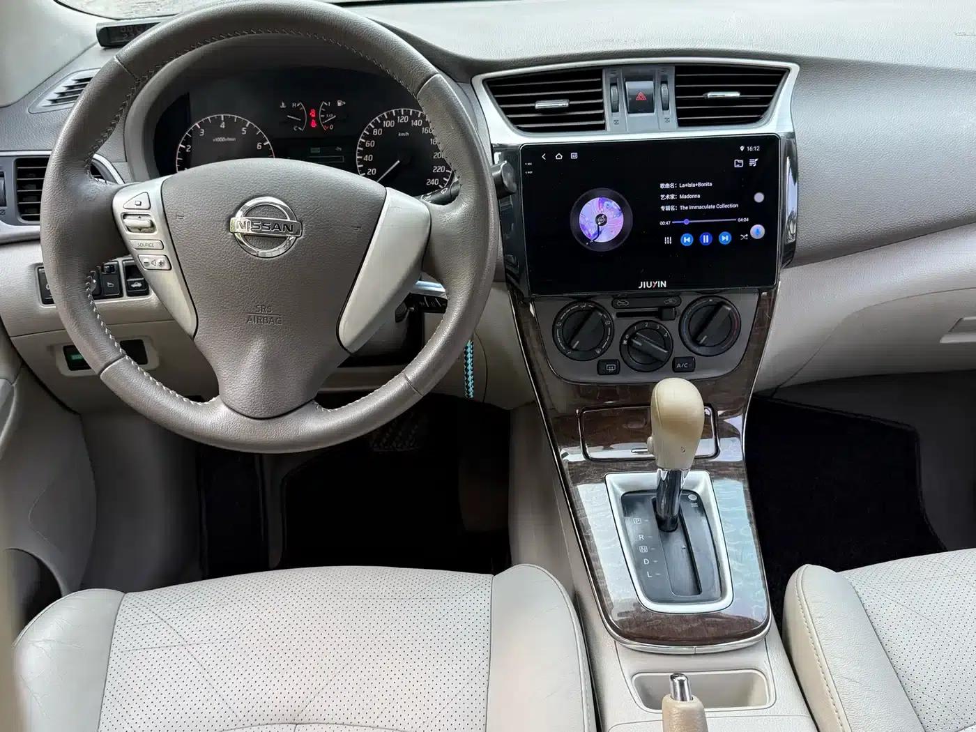 Nissan Sylphy 2012 1.6XL CVT Luxury Edition — миниатюра 7