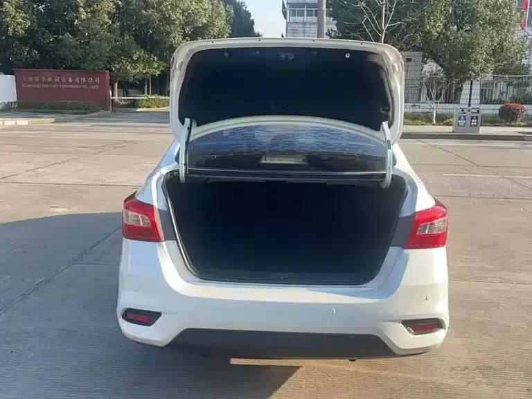 Nissan Sylphy 2018 Classic 1.6XE CVT Comfort Edition — миниатюра 6