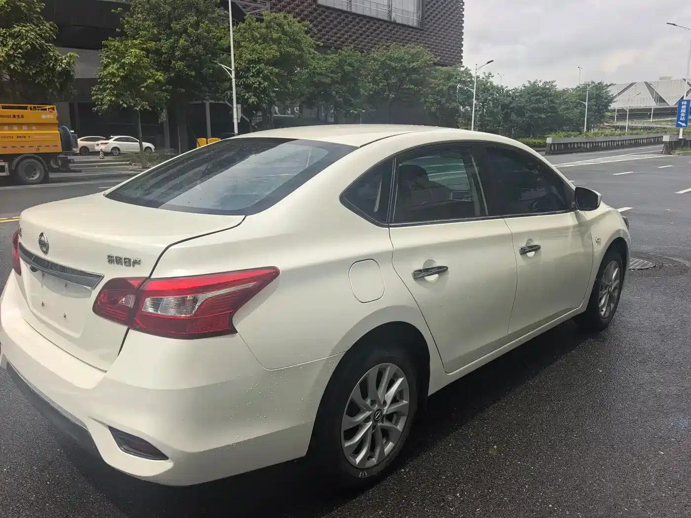 Nissan Sylphy 2022 Classic 1.6XE CVT Comfort Edition — миниатюра 5