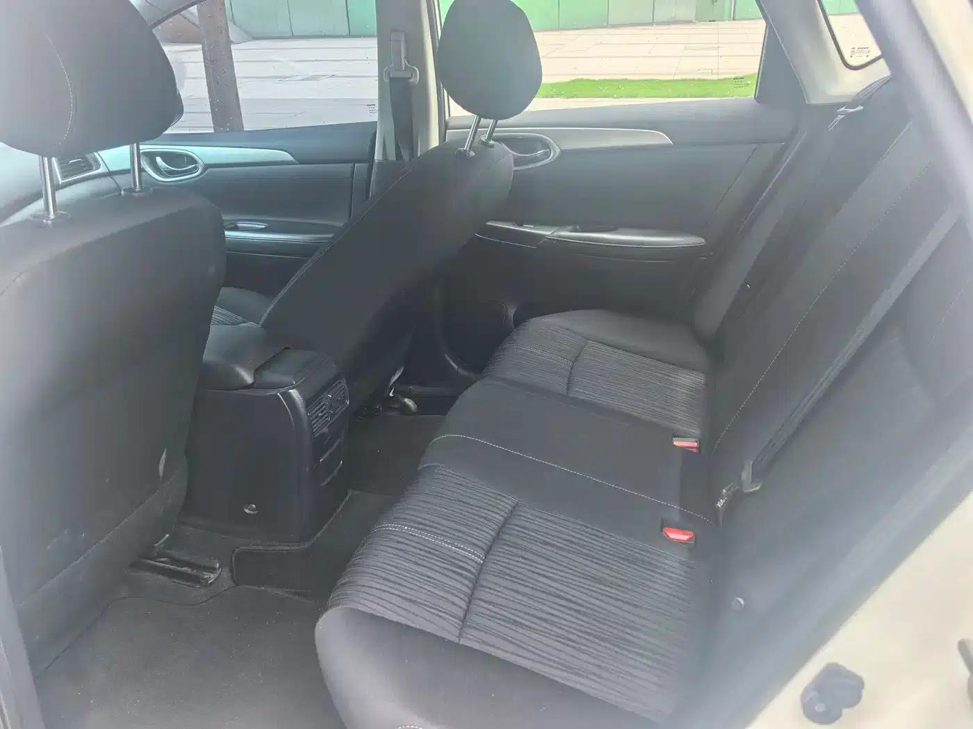 Nissan Sylphy 2022 Classic 1.6XE CVT Comfort Edition — миниатюра 9
