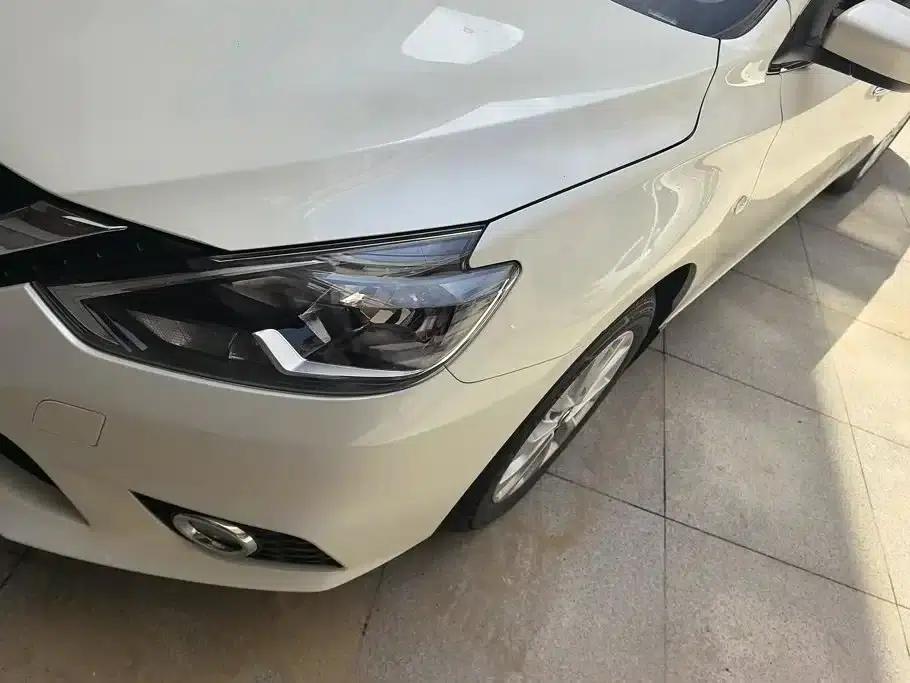 Nissan Sylphy 2022 Facelift Classic 1.6XL CVT Luxury Edition — миниатюра 5
