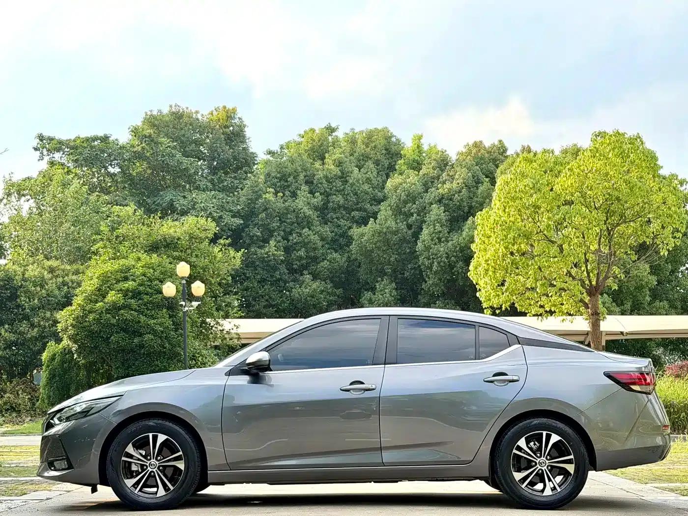 Nissan Sylphy 2022 1.6L XL CVT Enjoy Edition — миниатюра 4
