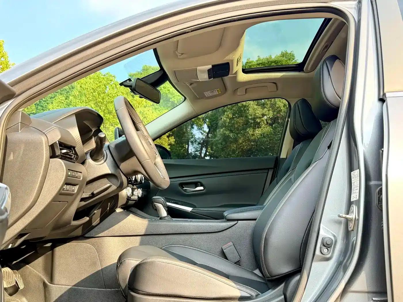 Nissan Sylphy 2022 1.6L XL CVT Enjoy Edition — миниатюра 10