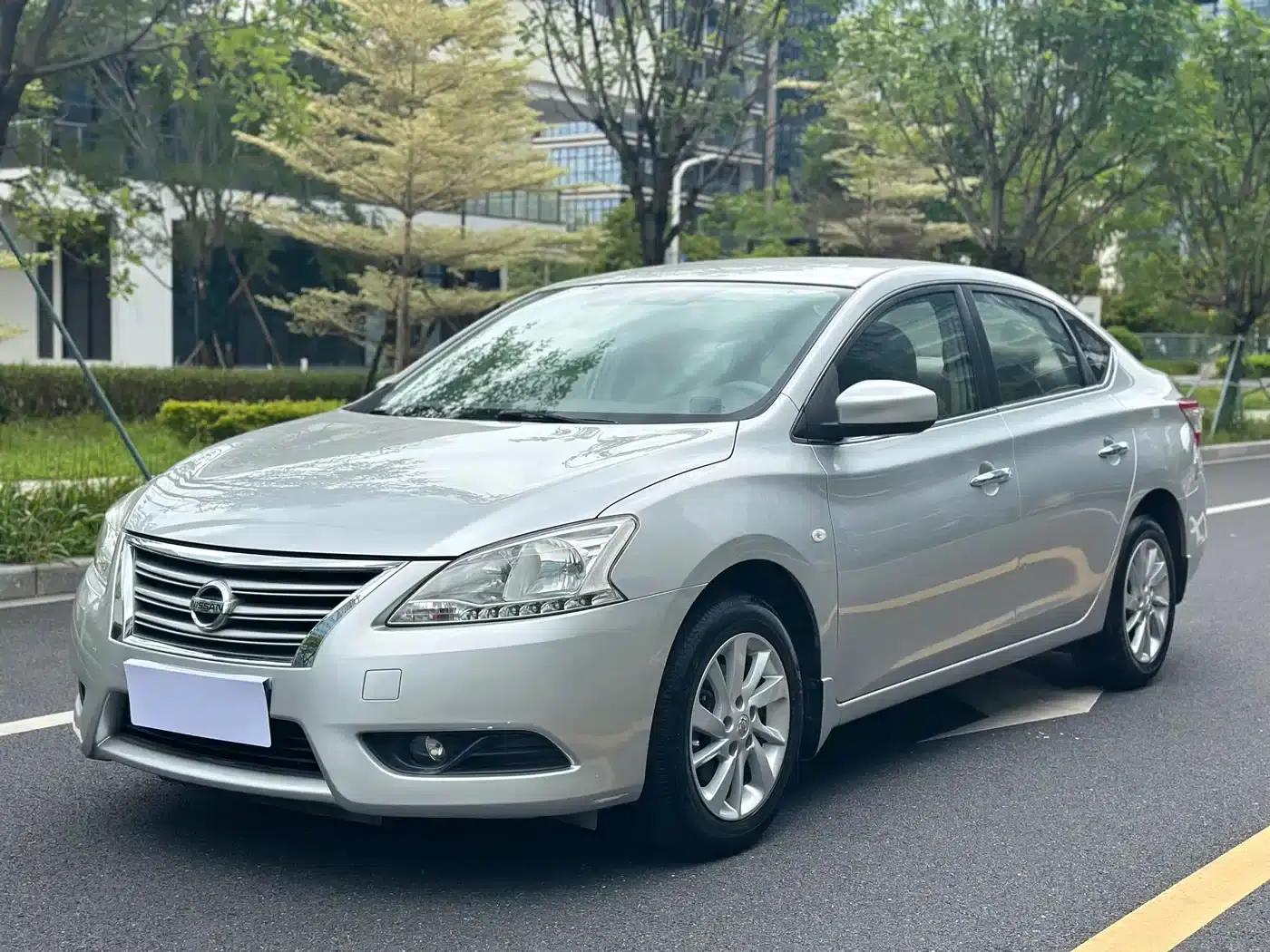 Nissan Sylphy 2012 1.8XE CVT Comfort Edition — миниатюра 1