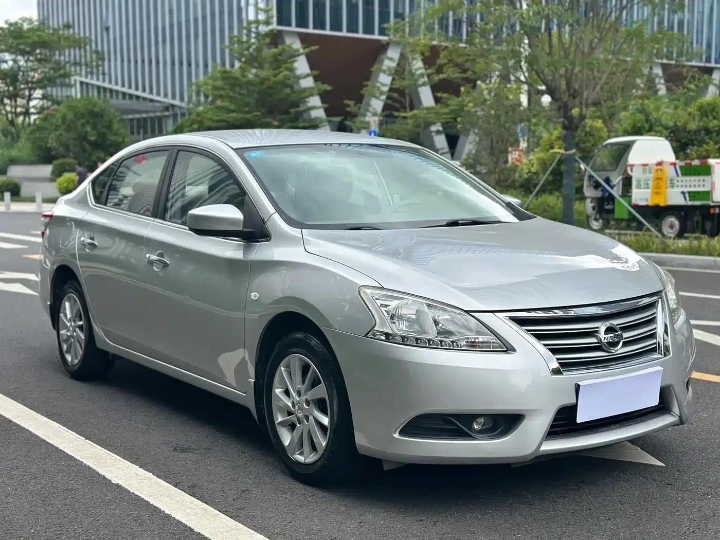 Nissan Sylphy 2012 1.8XE CVT Comfort Edition — миниатюра 3