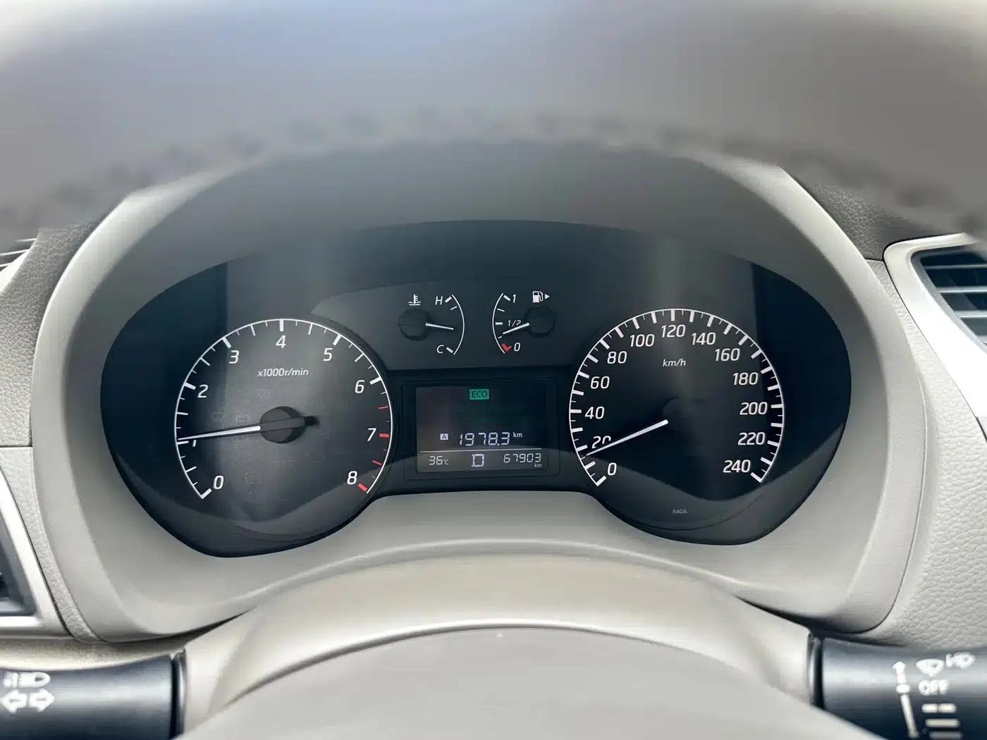 Nissan Sylphy 2012 1.8XE CVT Comfort Edition — миниатюра 7