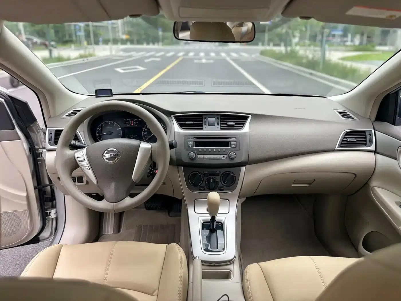 Nissan Sylphy 2012 1.8XE CVT Comfort Edition — миниатюра 8