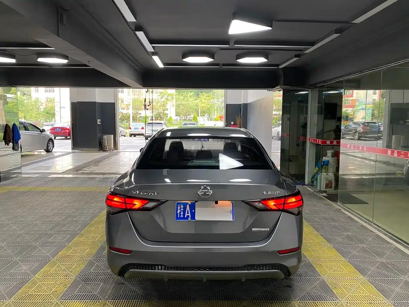 Nissan Sylphy 2020 Facelift 1.6L XL CVT Smart Edition — миниатюра 3