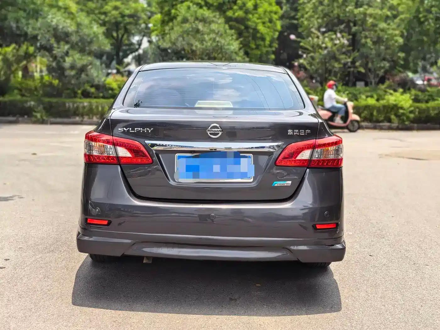 Nissan Sylphy 2014 1.6XV CVT Premium Edition — миниатюра 5