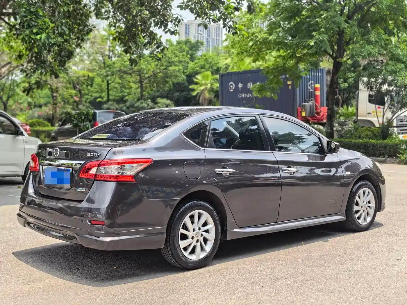 Nissan Sylphy 2014 1.6XV CVT Premium Edition — миниатюра 6