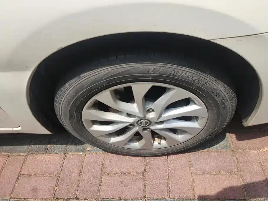 Nissan Sylphy 2016 1.6XL CVT Luxury Edition — миниатюра 6