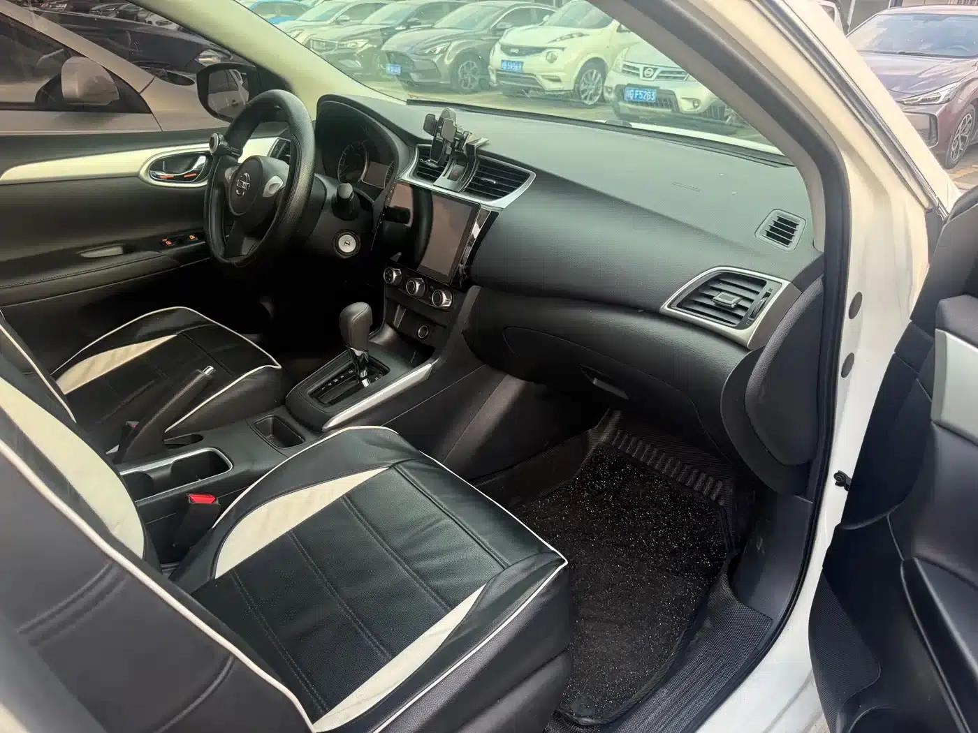 Nissan Sylphy 2025 1.6L CVT True Edition — миниатюра 11