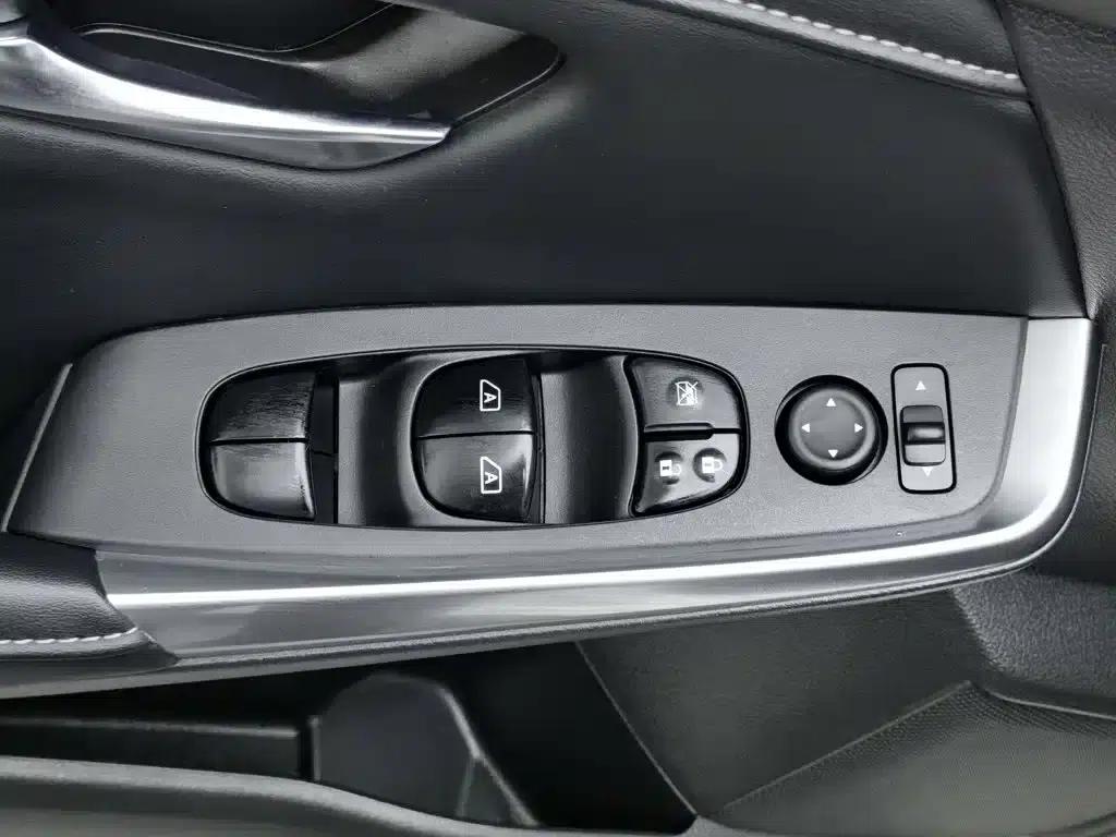 Nissan Sylphy 2022 Electric Drive Version e-POWER Smart Connectivity PLUS — миниатюра 9