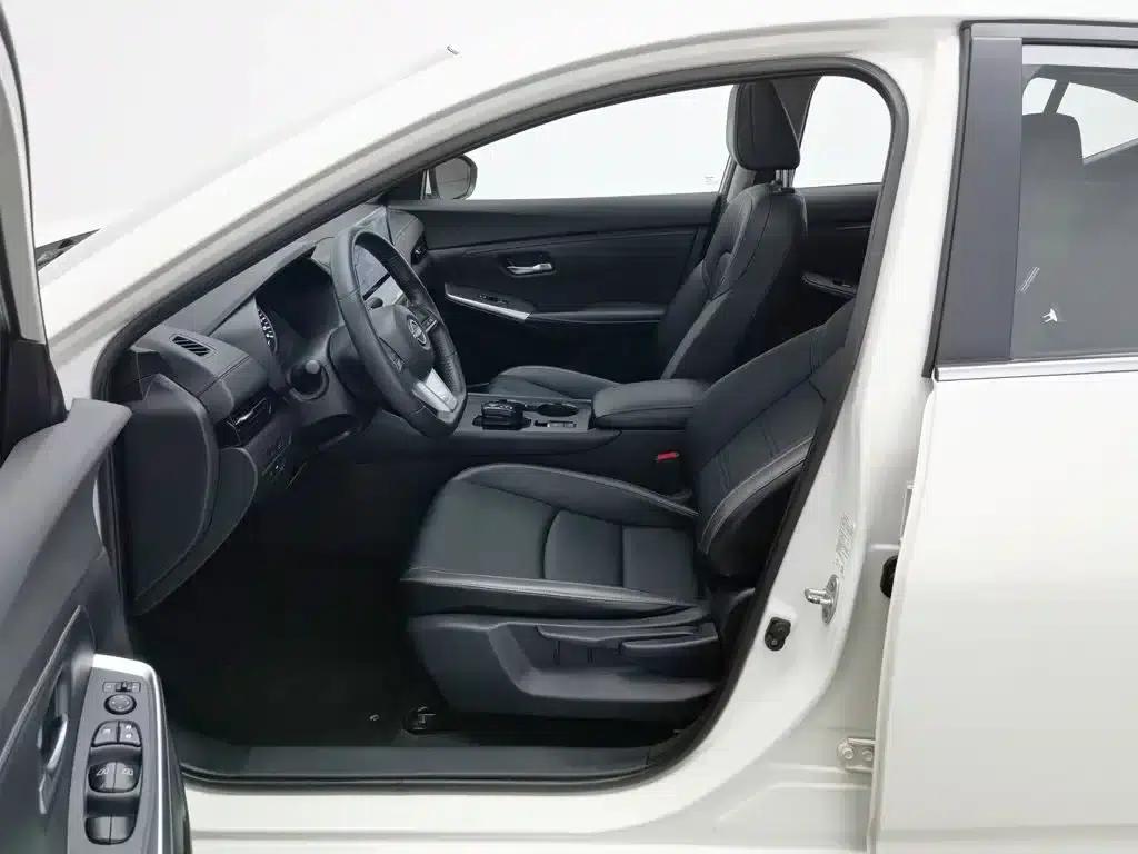 Nissan Sylphy 2022 Electric Drive Version e-POWER Smart Connectivity PLUS — миниатюра 10