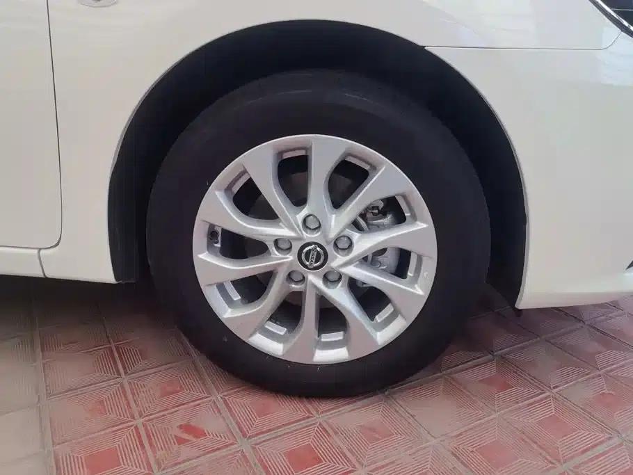 Nissan Sylphy 2022 Classic 1.6XE CVT Comfort Edition — миниатюра 6