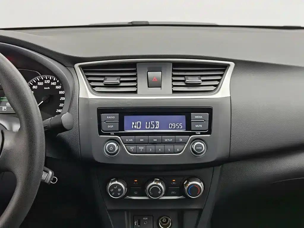 Nissan Sylphy 2024 Classic 1.6XE CVT Comfort Edition — миниатюра 12