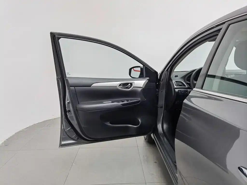 Nissan Sylphy 2024 Classic 1.6XE CVT Comfort Edition — миниатюра 8