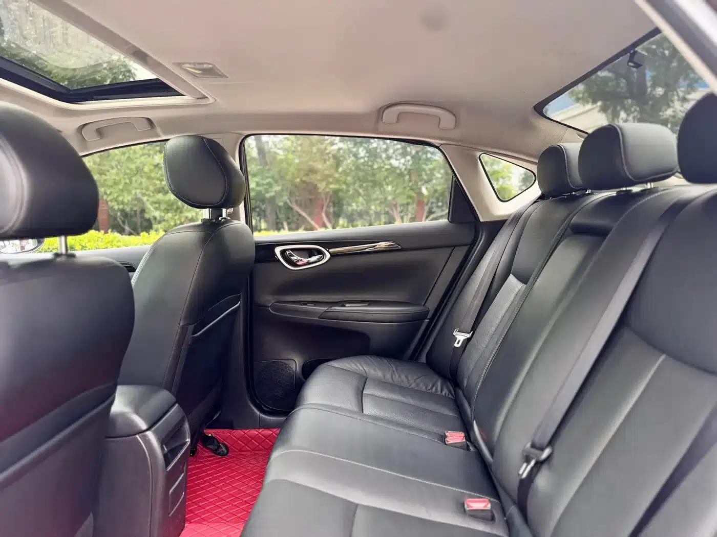 Nissan Sylphy 2016 1.6XL CVT Luxury Edition — миниатюра 18