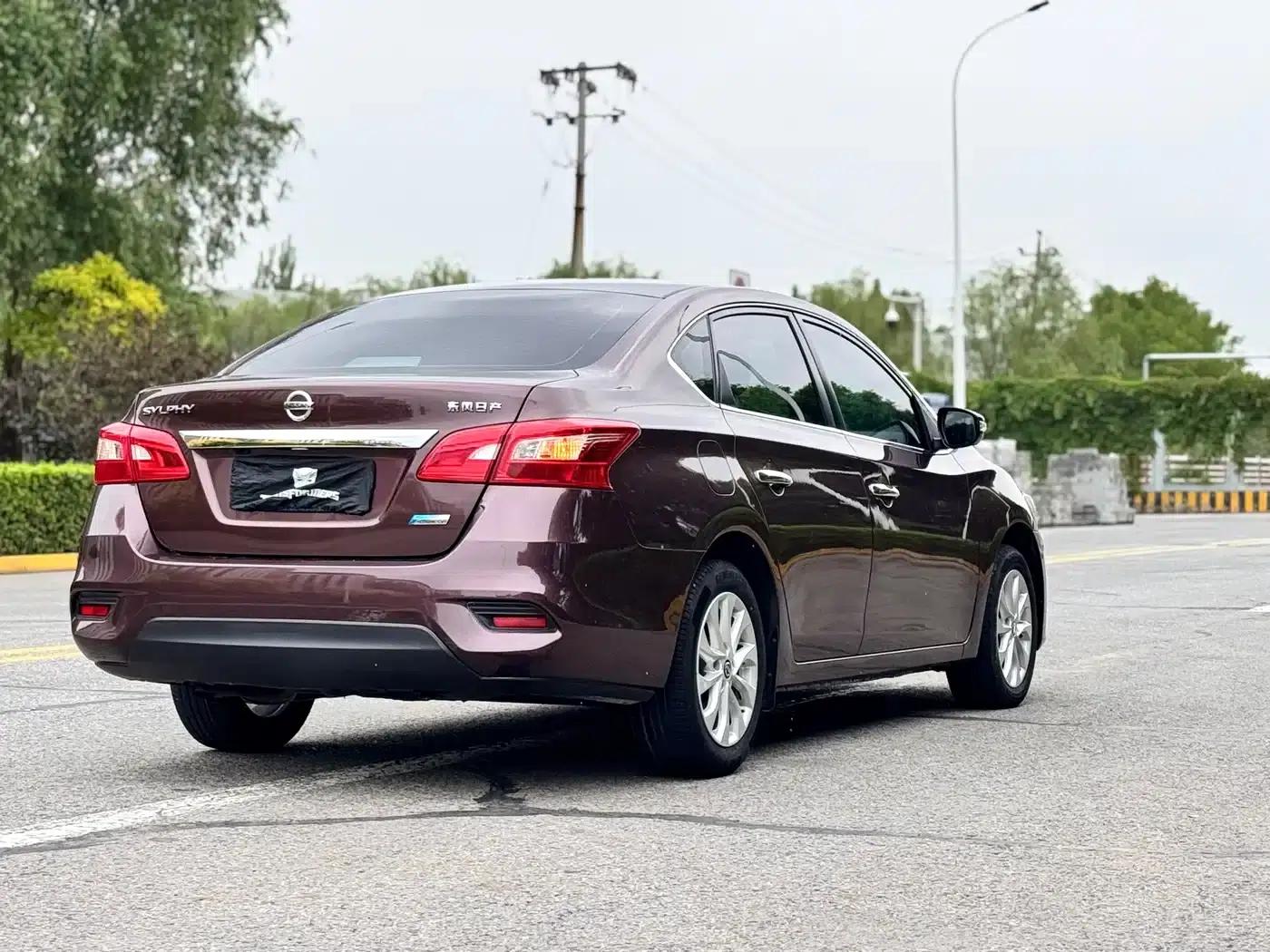Nissan Sylphy 2016 1.6XL CVT Luxury Edition — миниатюра 24