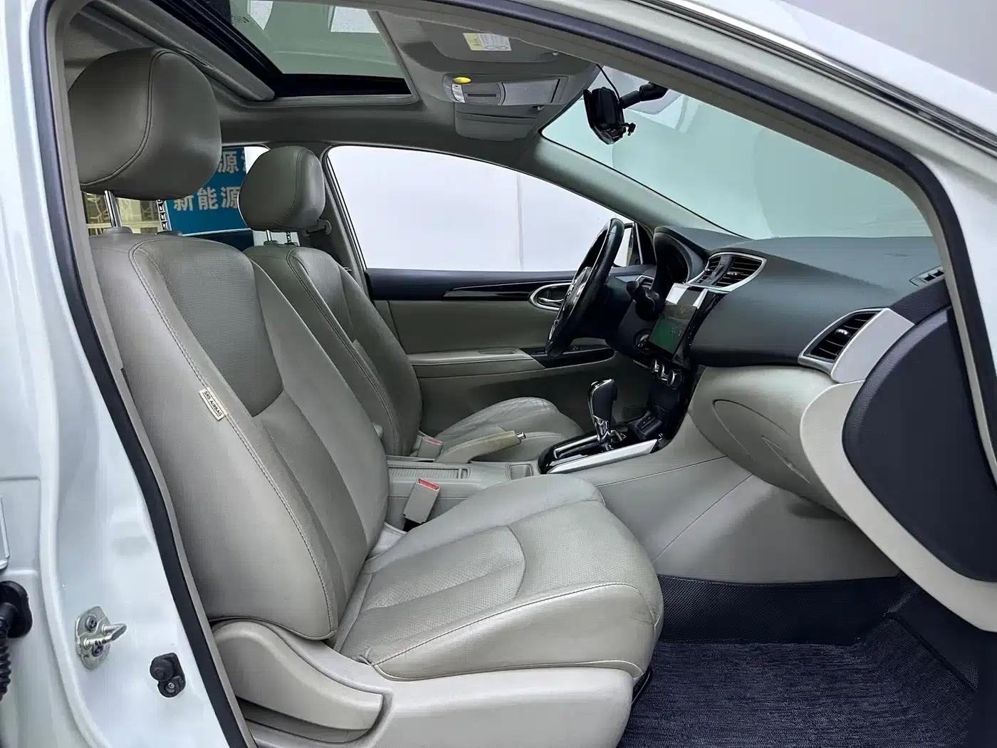 Nissan Sylphy 2016 1.6XL CVT Luxury Edition — миниатюра 12